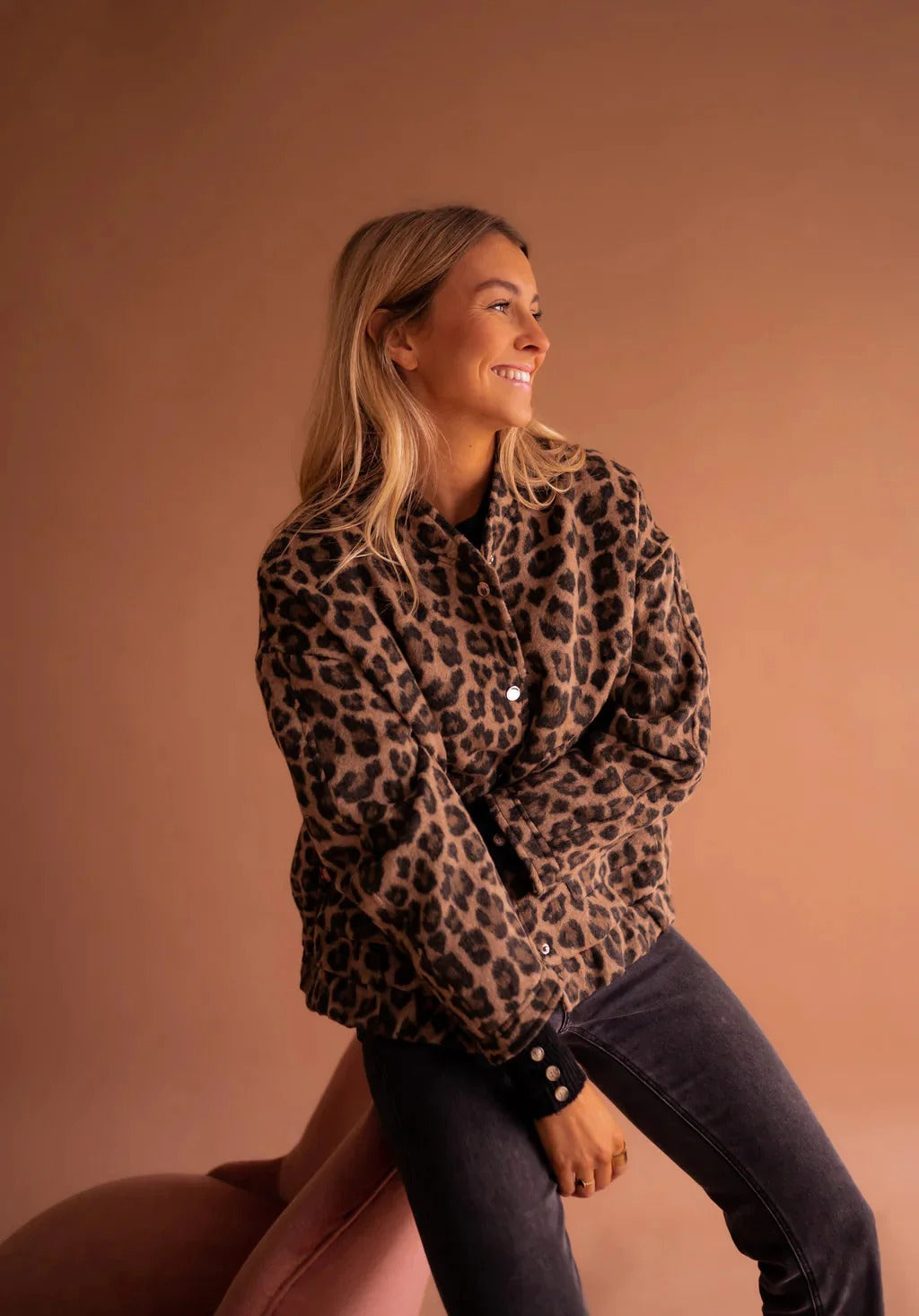 Kaia | Women’s Zip-Front Jacket in a Leopard Print